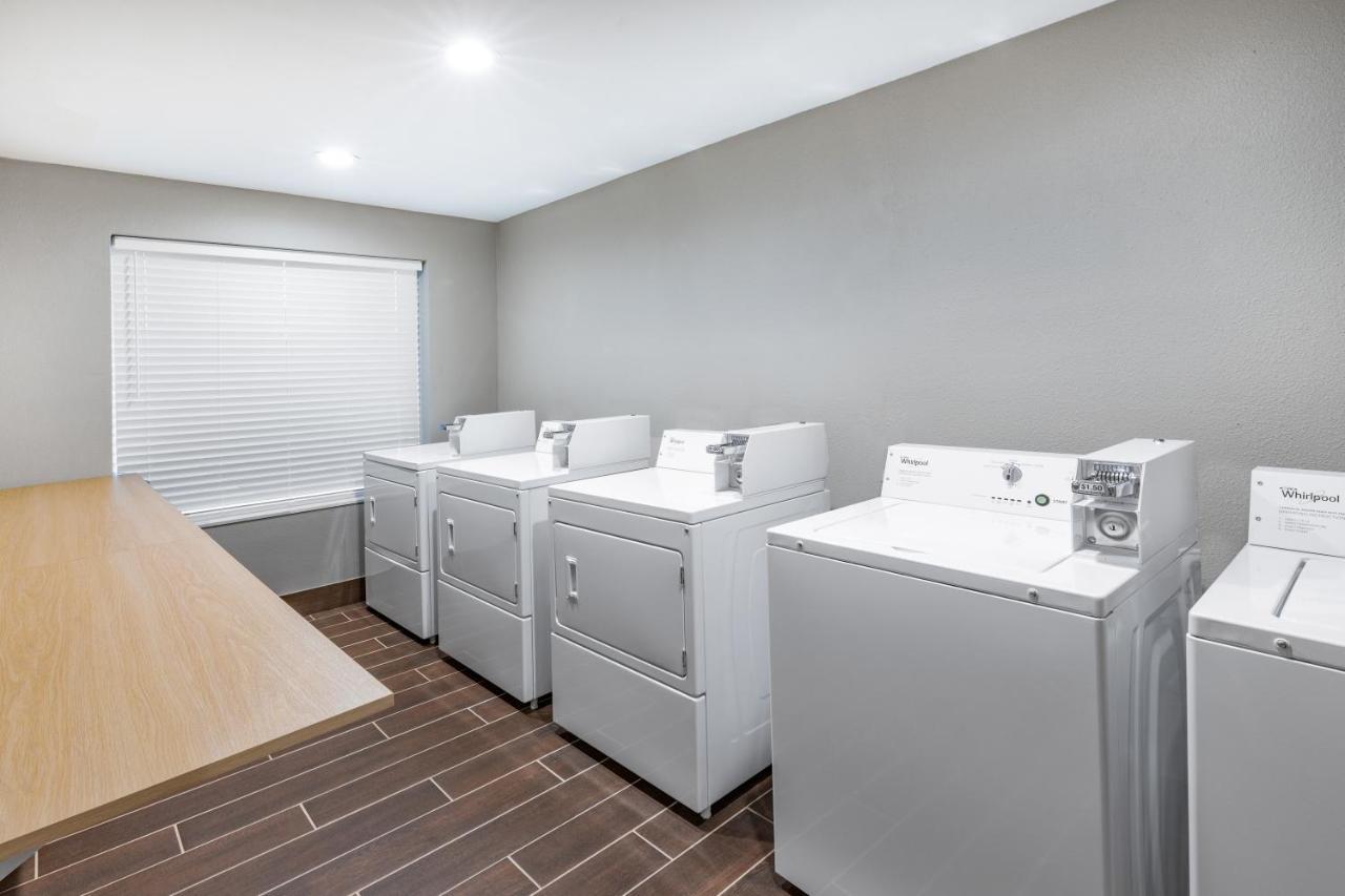 Hawthorn Extended Stay By Wyndham Oklahoma City Airport Eksteriør billede